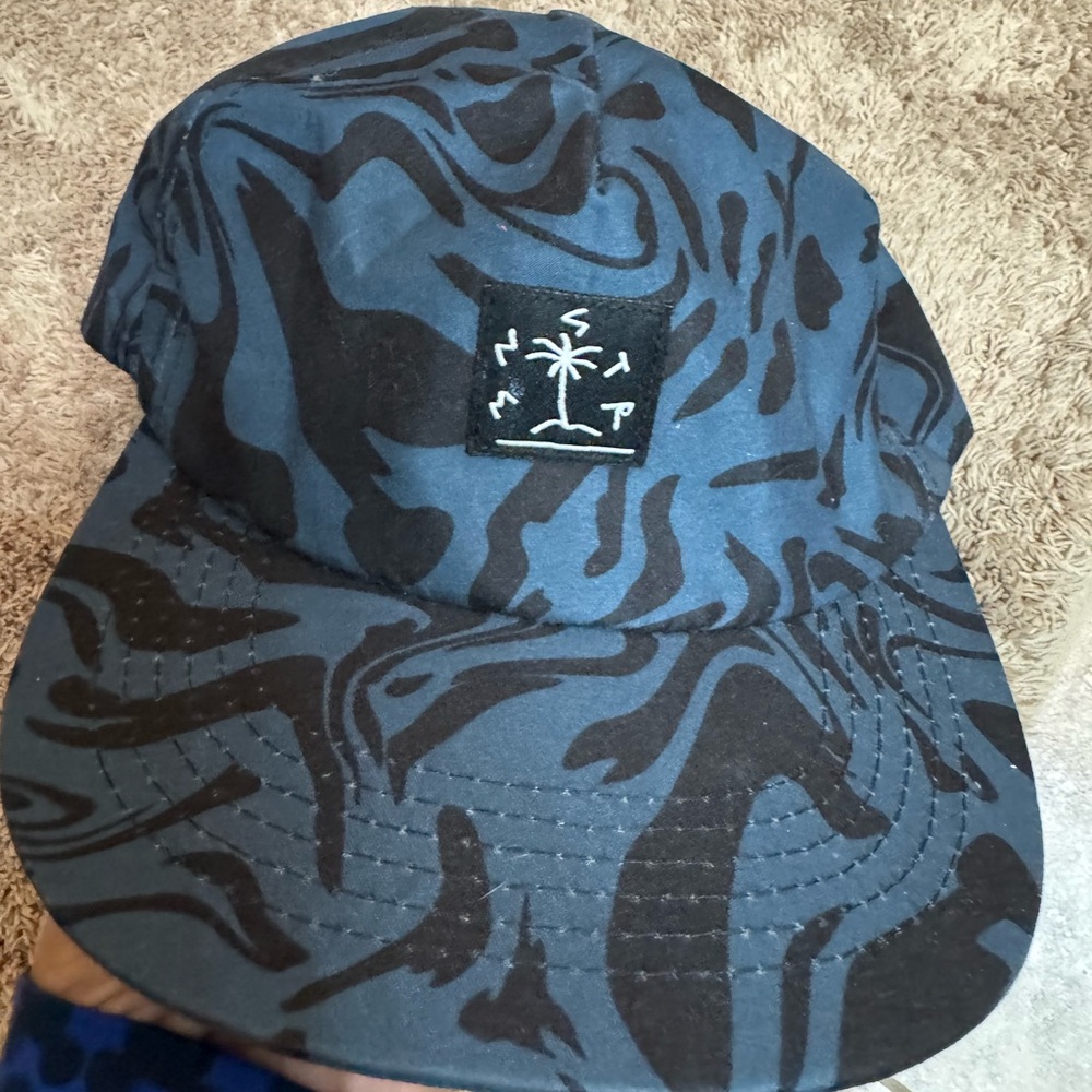 Kids snap back cap 🧢